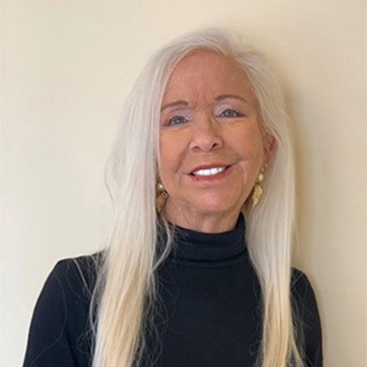 Jeanne  James Photo